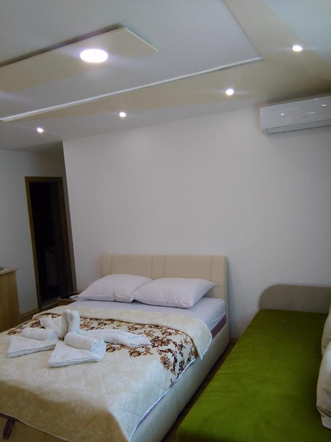 טרביניה Apartmani Slado מראה חיצוני תמונה