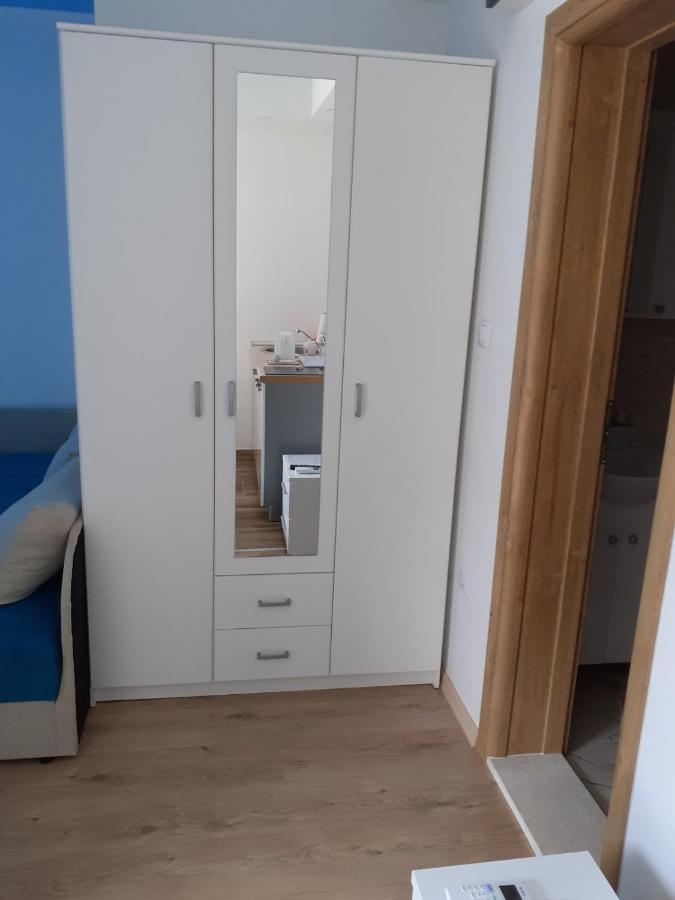טרביניה Apartmani Slado מראה חיצוני תמונה