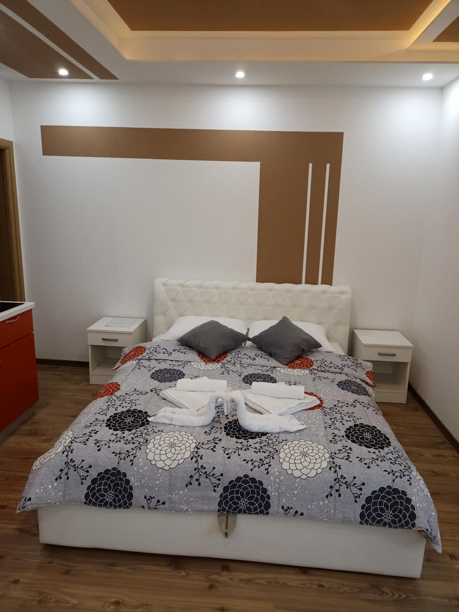 טרביניה Apartmani Slado מראה חיצוני תמונה